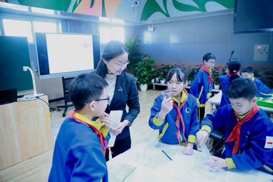 说明: C:\Users\user\Desktop\1.21 西师附小.files\image008.jpg