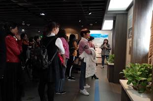 说明: 微信图片_20190327005410